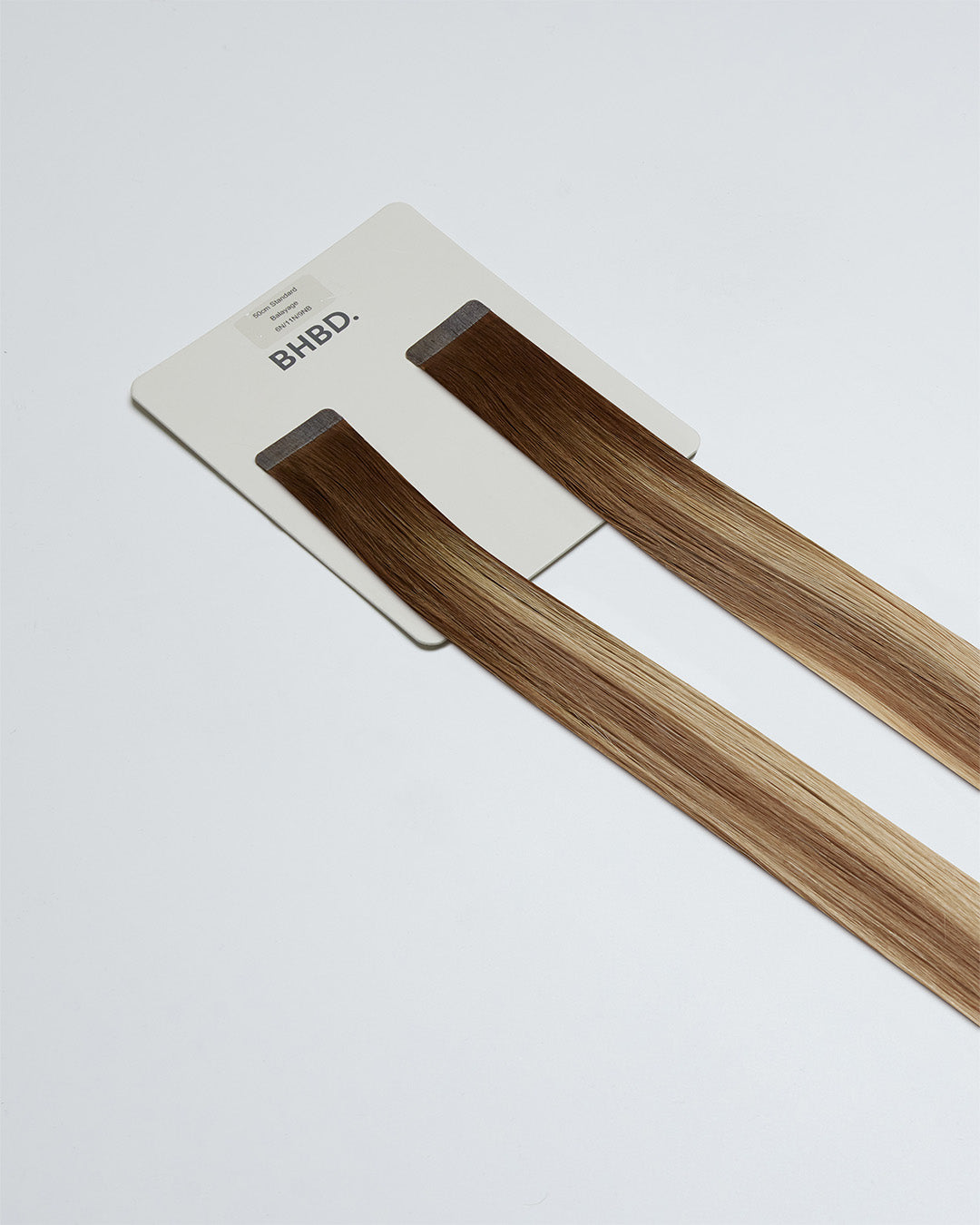 BHBD tape extensions: 35cm,50cm,60cm. Balayage mörkblond neutral extrem blond neutral mycket ljus blond neutral beige 100% äkta hår.